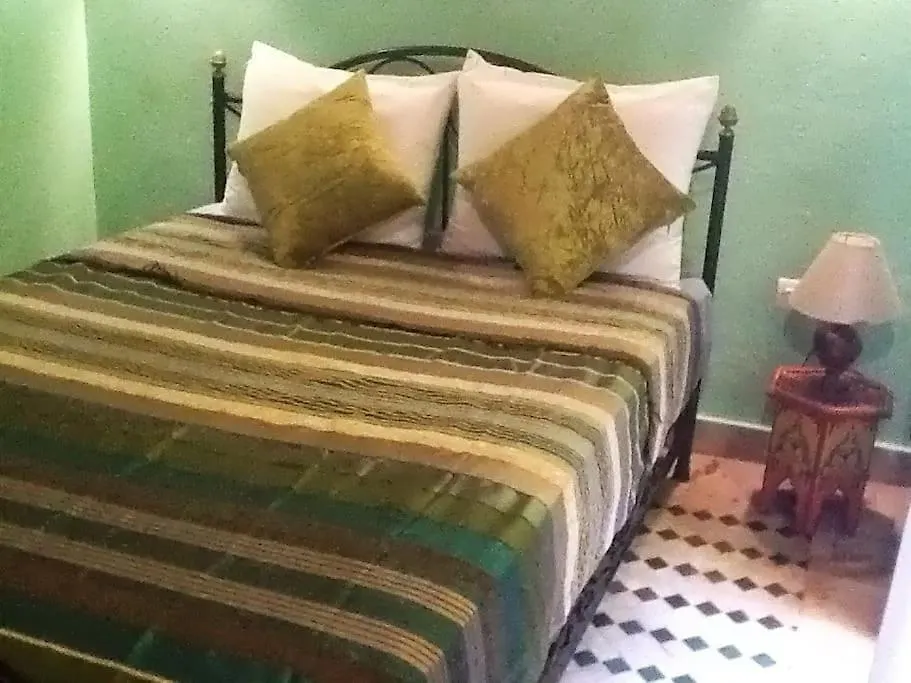 אסאוירה Dar Houria Medina Riad Comfort Tradition Breakfast בית נופש
